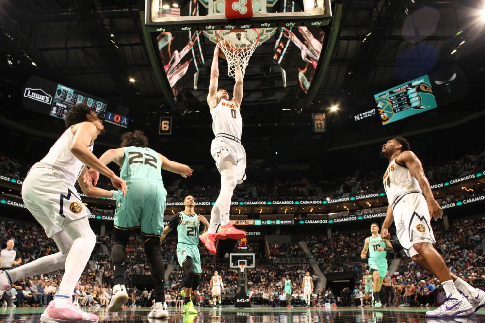 满的前锋 满的前锋