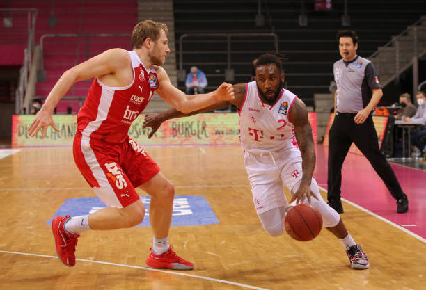 在女子50 在女子50